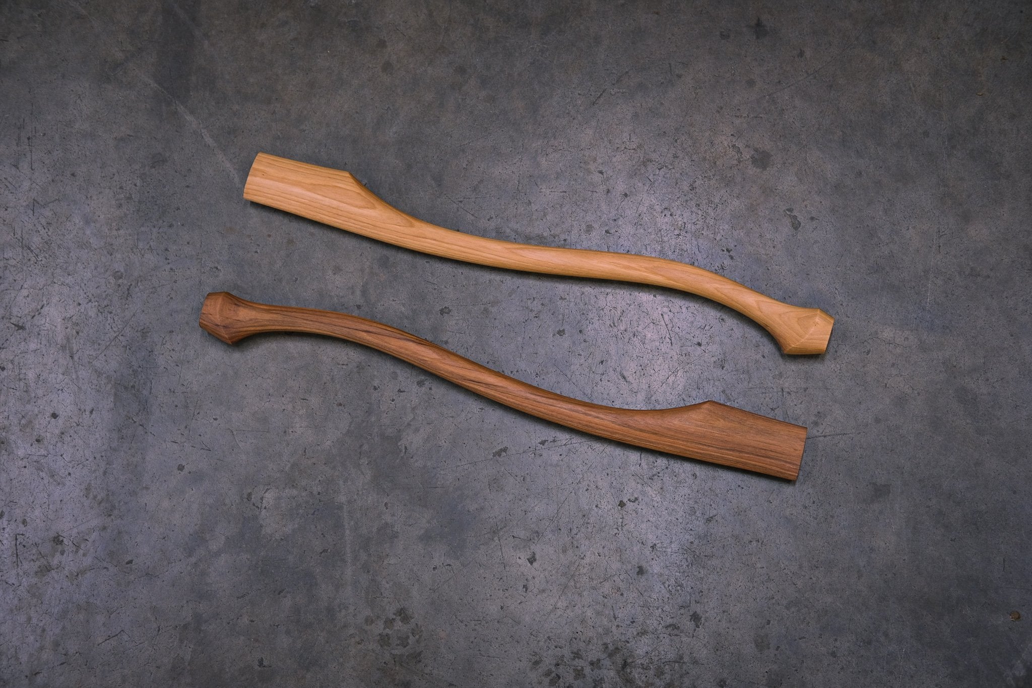 28 inch curvy axe handle